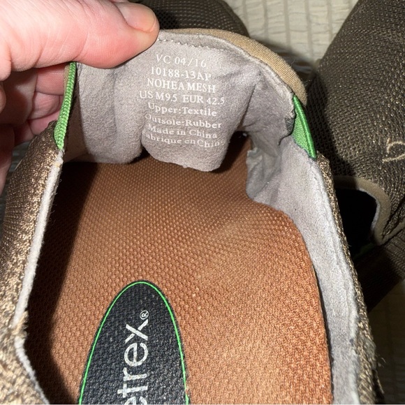 Olukai Nohea Mesh Slip On 9.5 - Picture 4 of 4